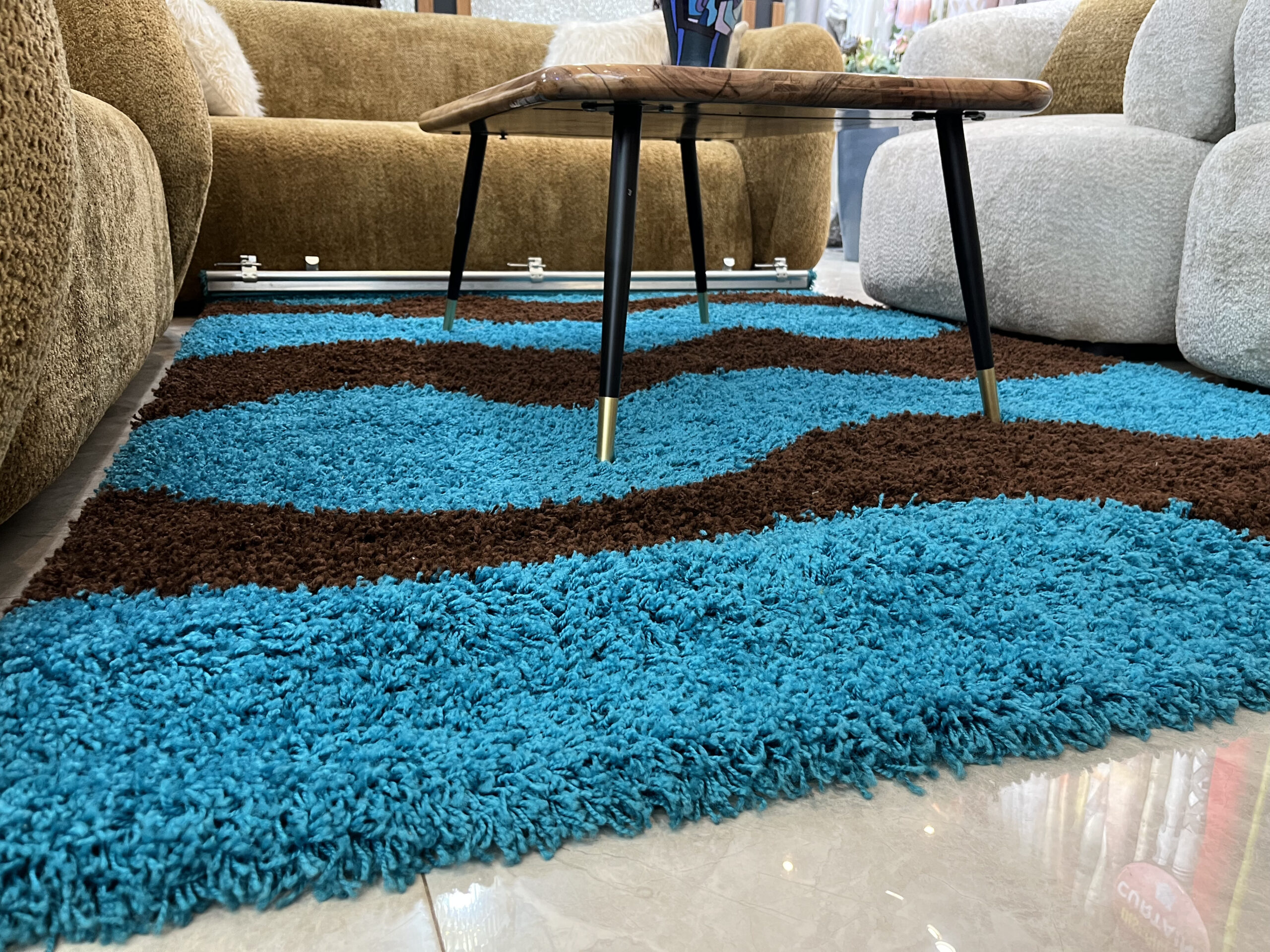 Center carpets Luxury Center Carpet in Uganda in all colors